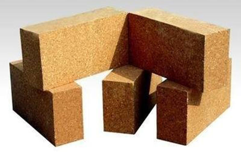 Magnesia alumina spinel brick