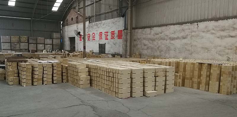 Alumina silicate fire brick