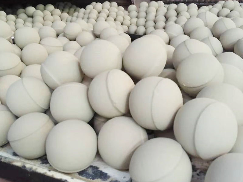 Refractory Balls for Industrial Furnaces